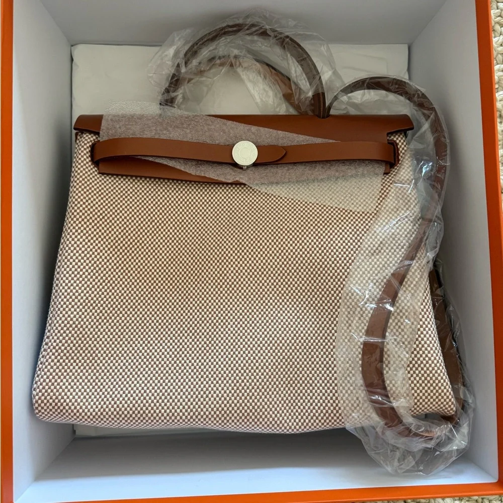 Brand new with tags Hermes Herbag 31 🎁 - Picture 3 of 10